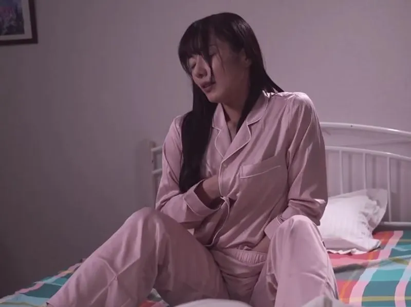 Tự sướng hàng đêm vì ông chồng bỏ bê, vợ quyết định tìm đến ứng dụng hèn hò